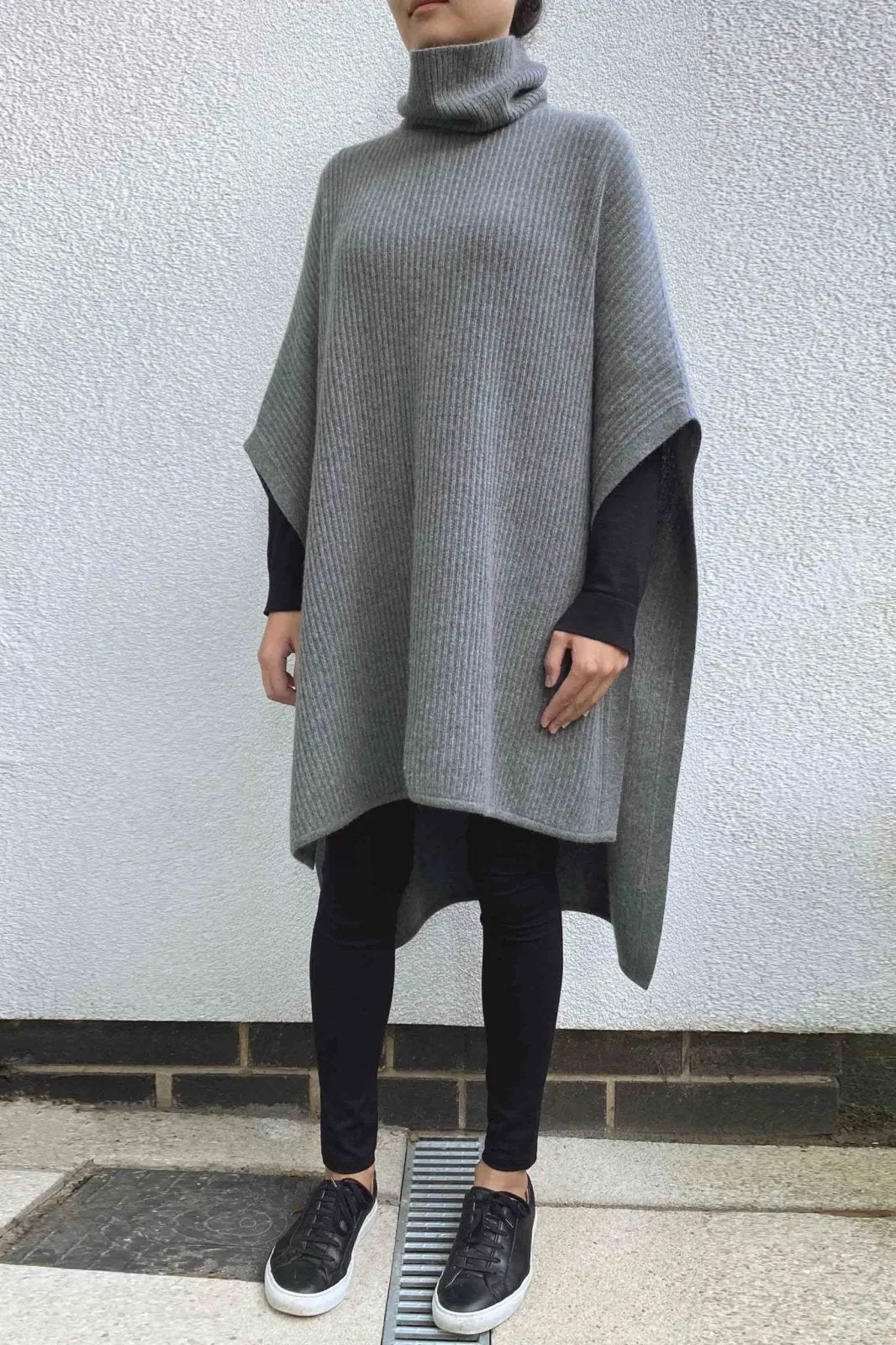 Cashmere Chunky Sweater Poncho with roll neck in Mid grey