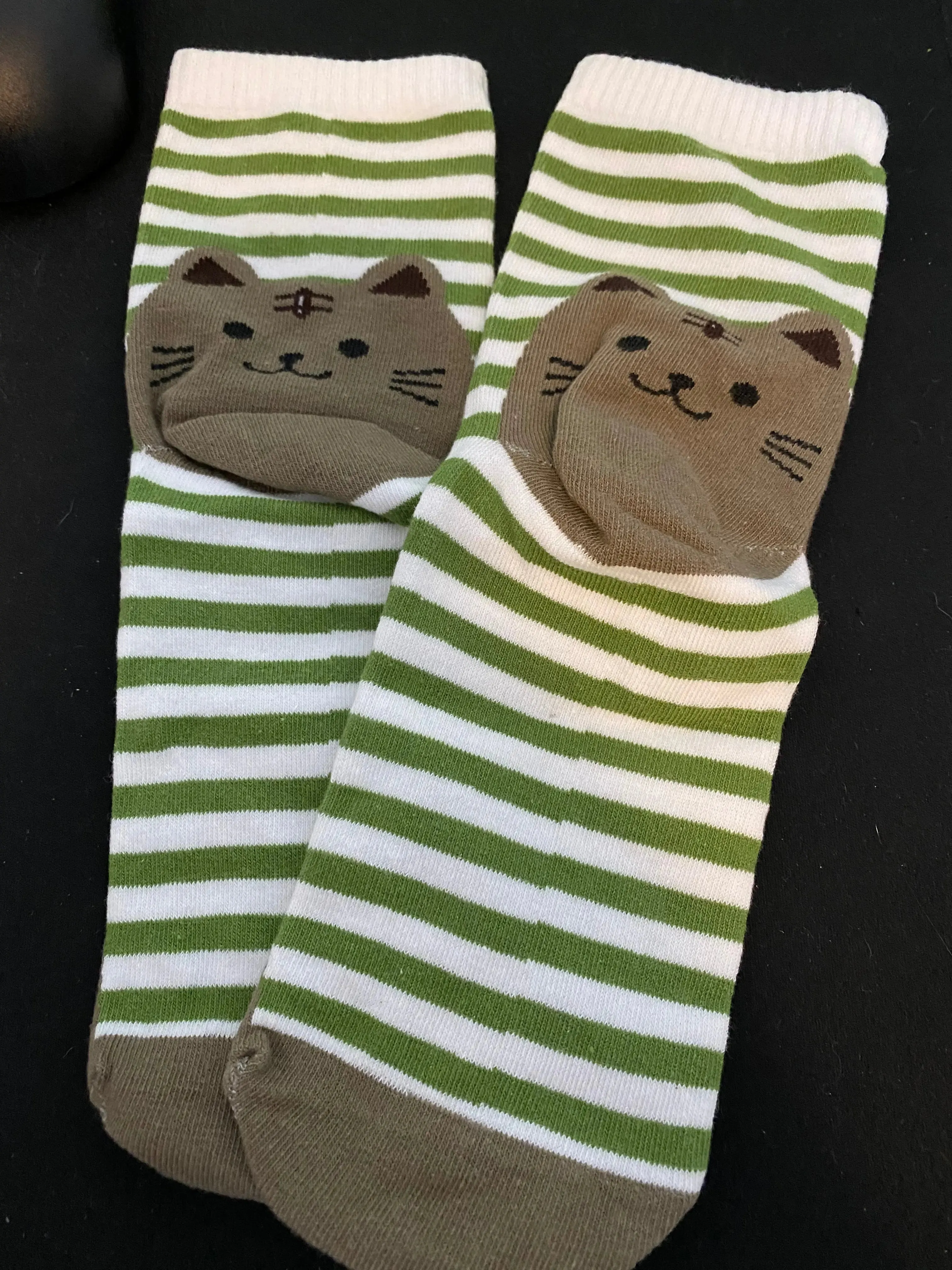 Cat Themed Socks Aus (Size 6-9) Stretch