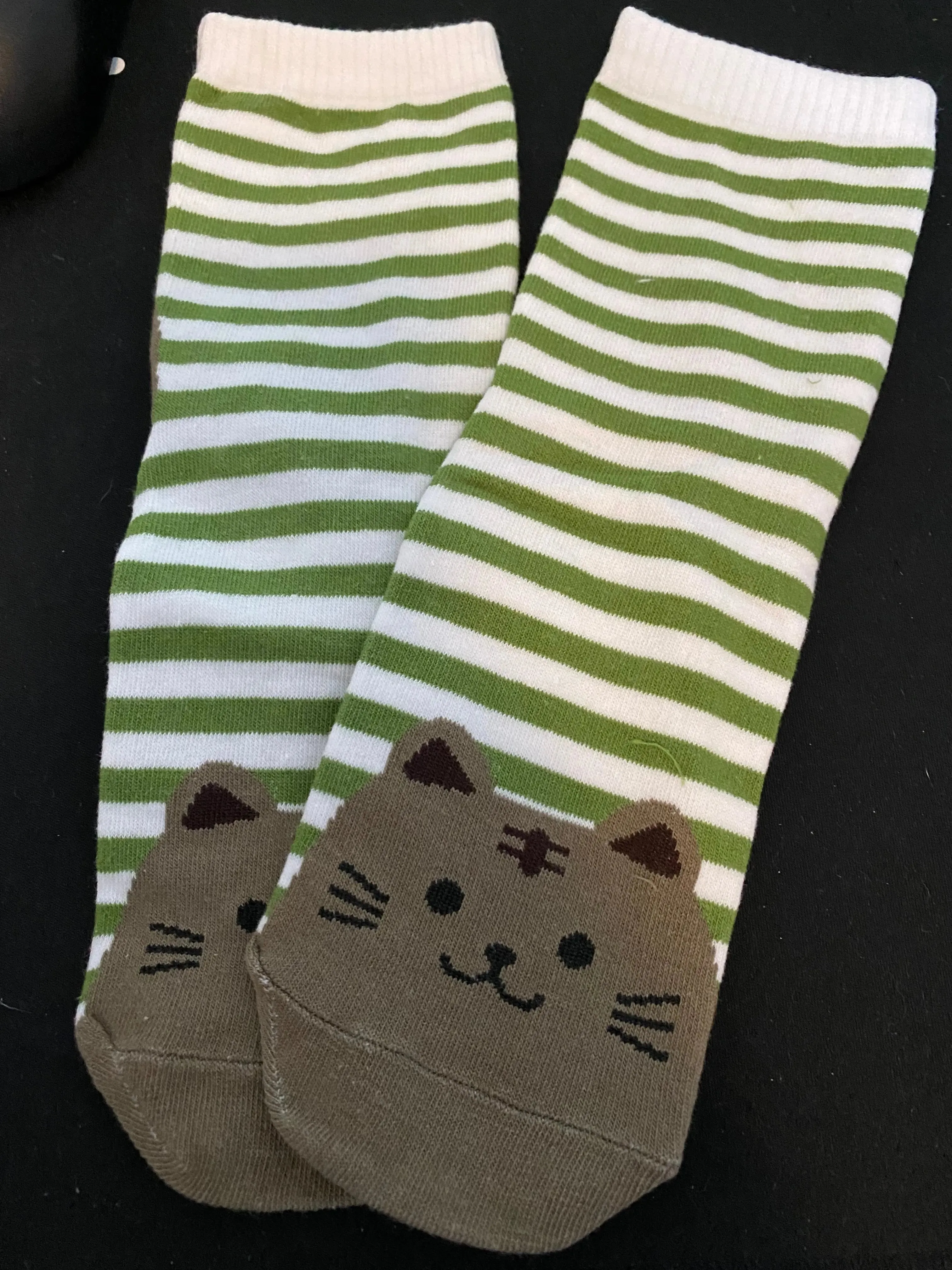 Cat Themed Socks Aus (Size 6-9) Stretch