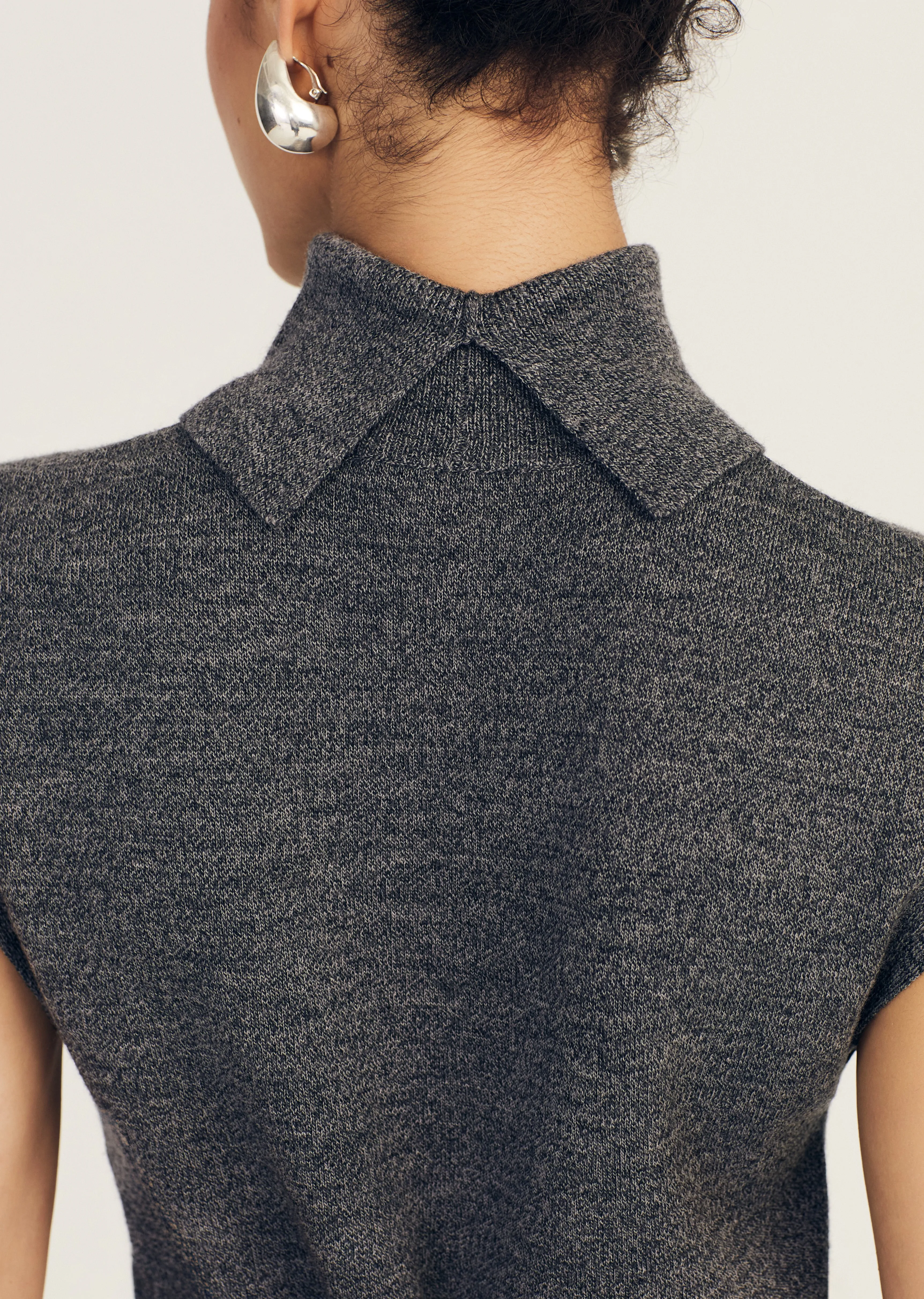 Contro Turtleneck Knit Vest - Grey Melange