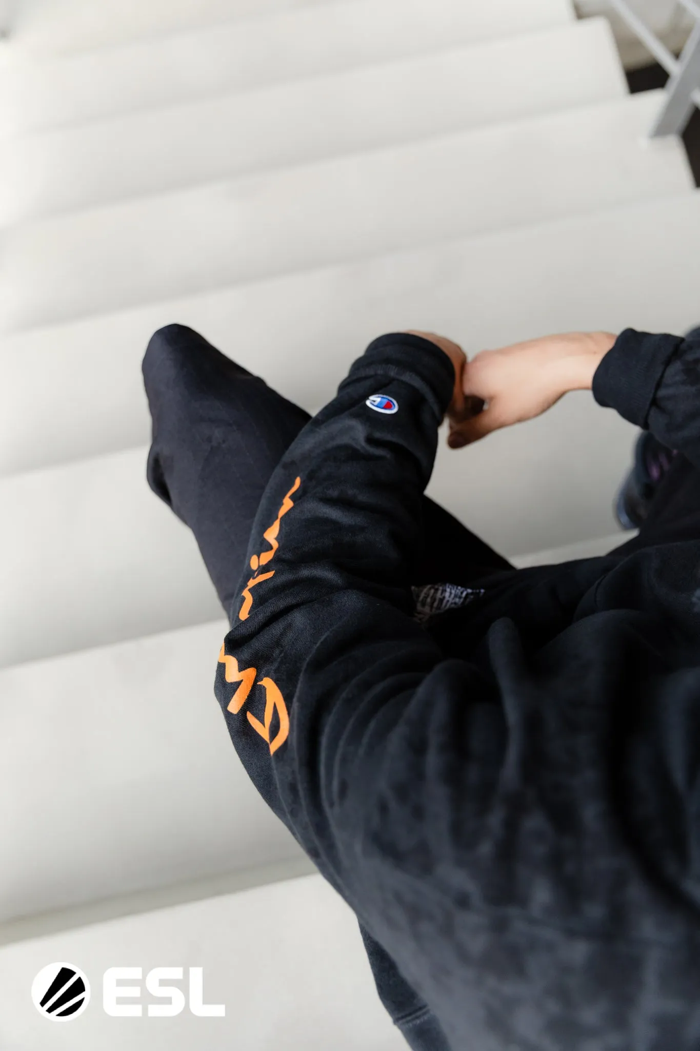 ESL x Champion Entry Pullover Hoodie Black