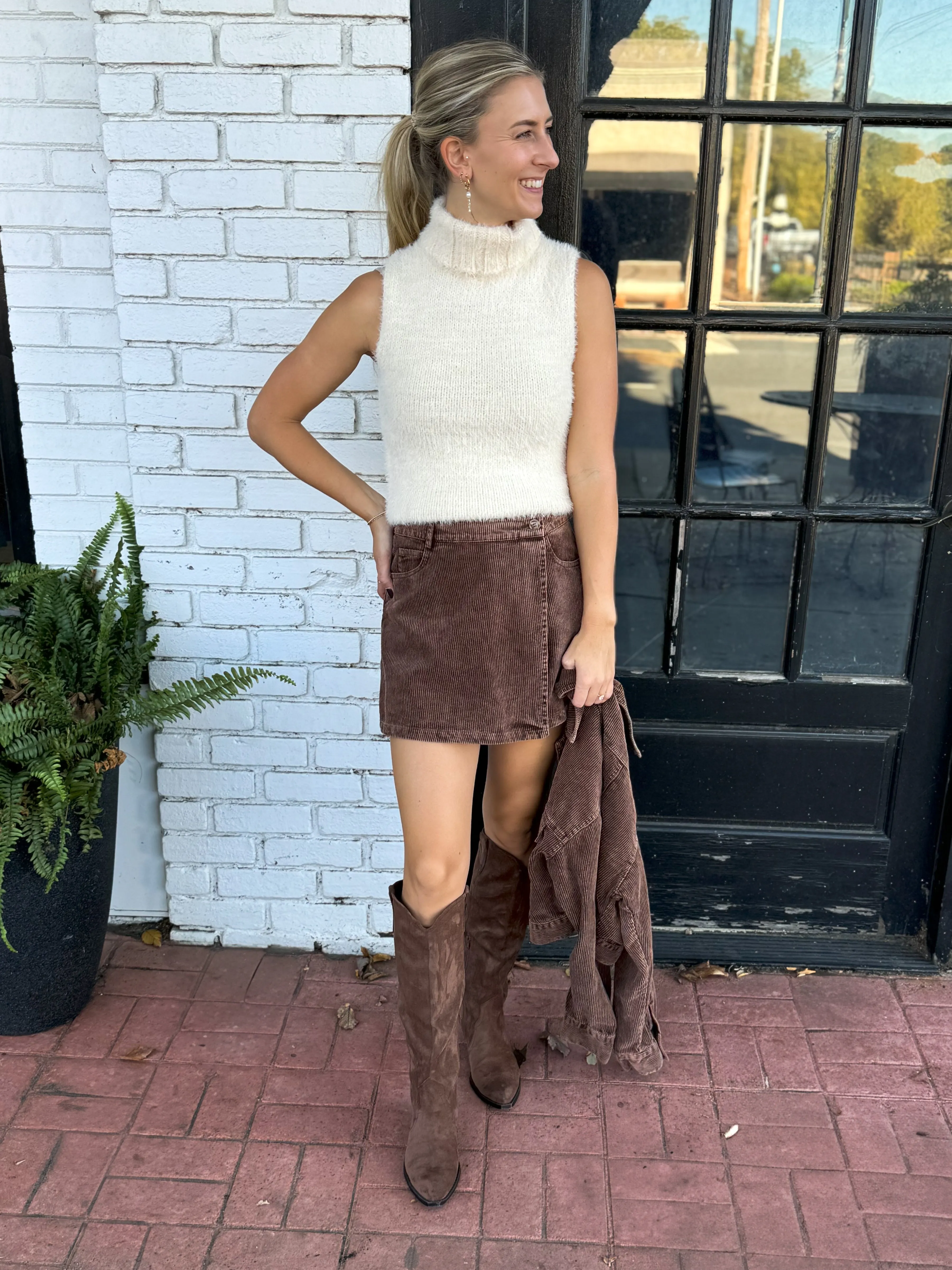 Lexie Turtleneck Sleeveless Sweater