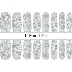 Lily and Fox - Nail Wrap - Mirror Mirror (Holo Transparent