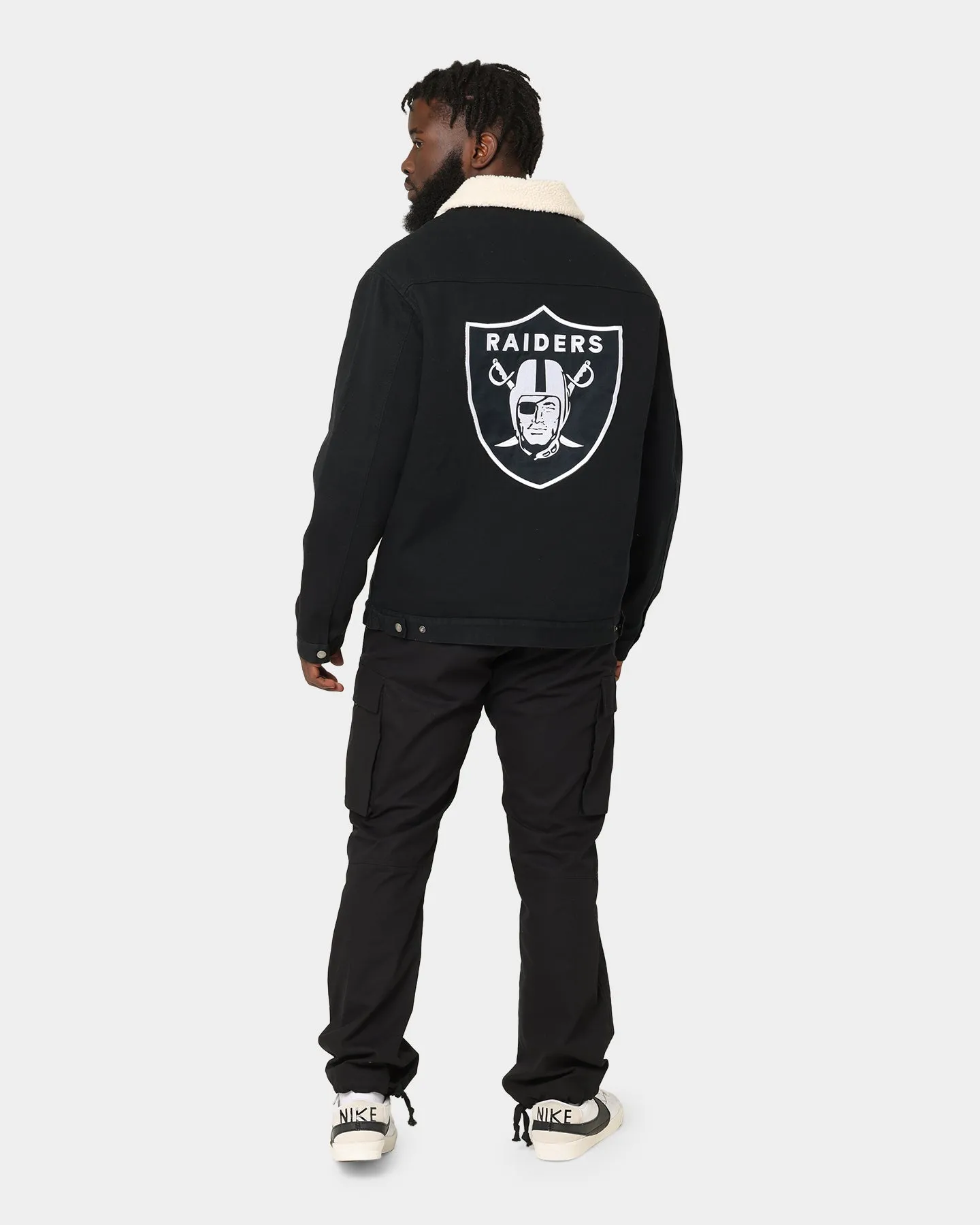 Majestic Athletic Las Vegas Raiders Sherpa Jacket Black