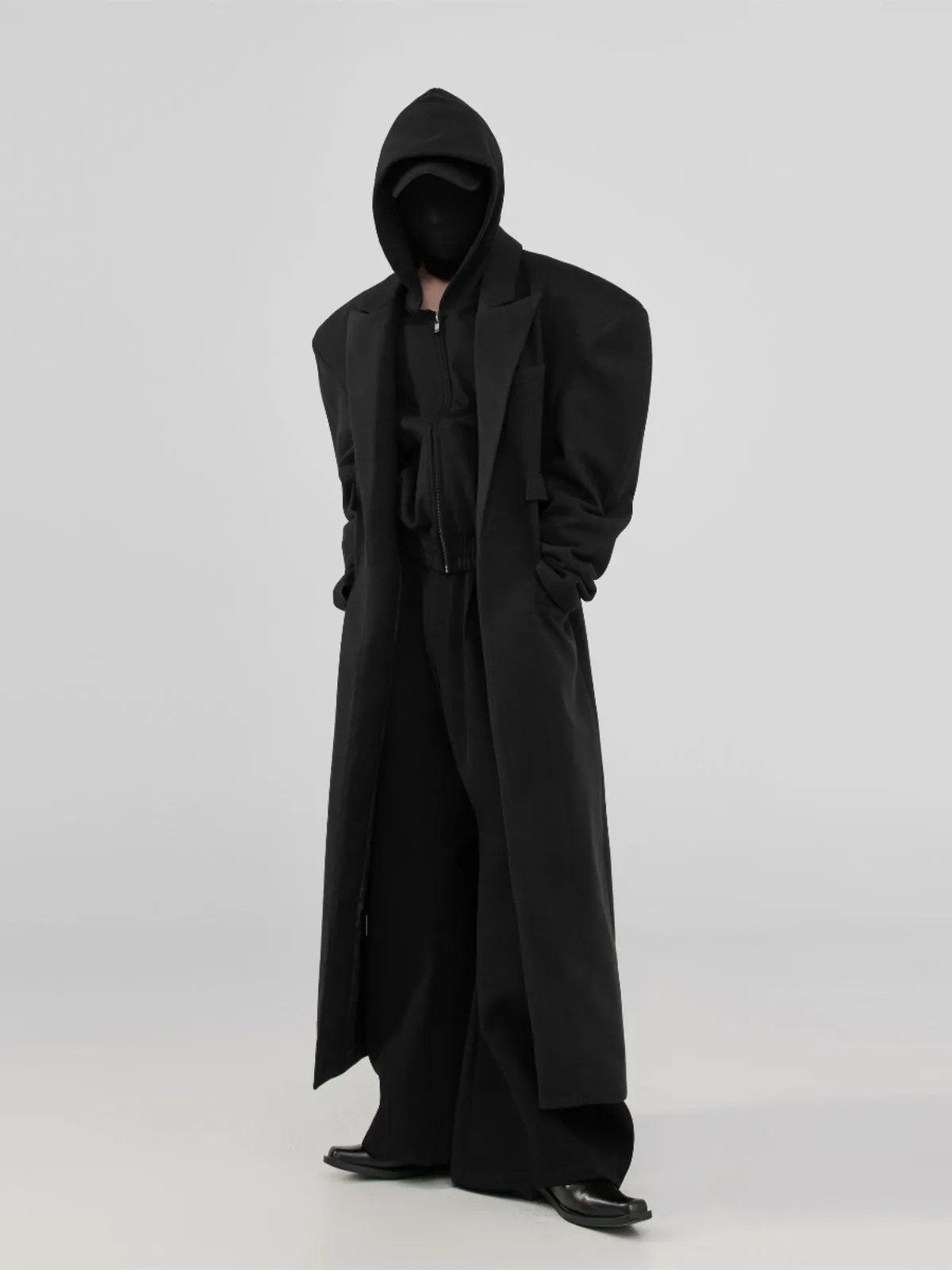 Minimalist Silhouette Long Wool Coat