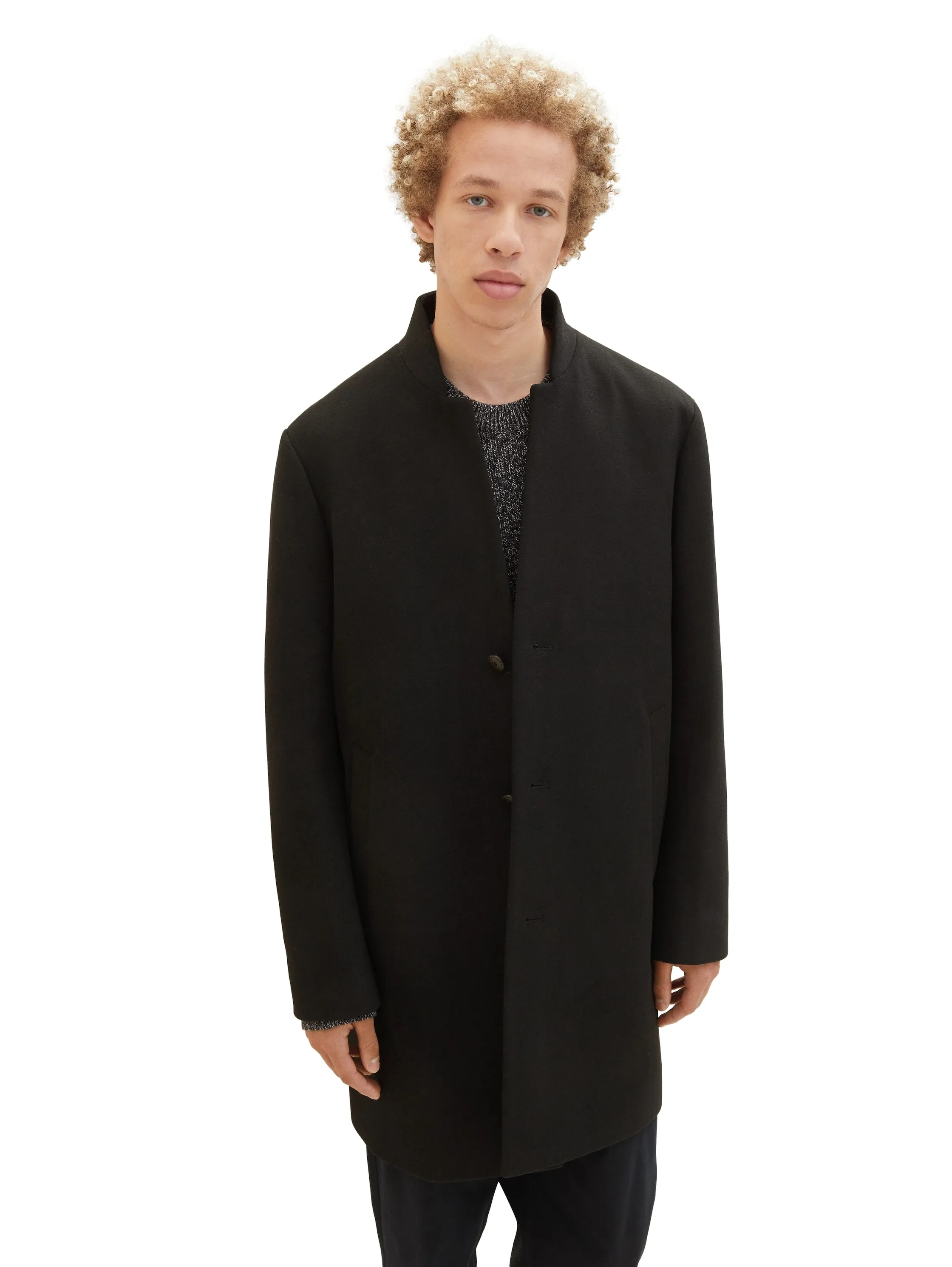 THREE BUTTON WOOL COAT